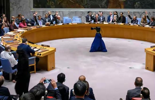 斯坦撂下罕见狠话联合国也被惊动了！开元ky棋牌事情越闹越大莫迪对巴基(图2)